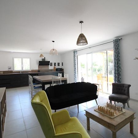 Villa Pinede Neffies Eksteriør billede